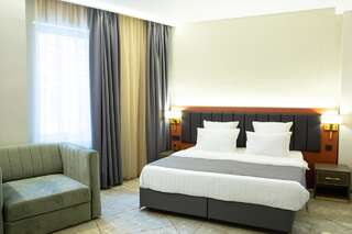 Отель Barin Residence Grand Москва Улучшенный двухместный номер с 1 кроватью или 2 отдельными кроватями-1