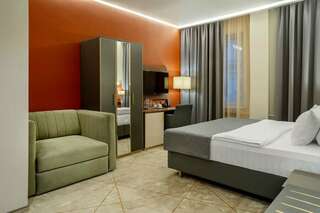 Отель Barin Residence Grand&Myasnitskaya Москва Трехместный номер Делюкс-4